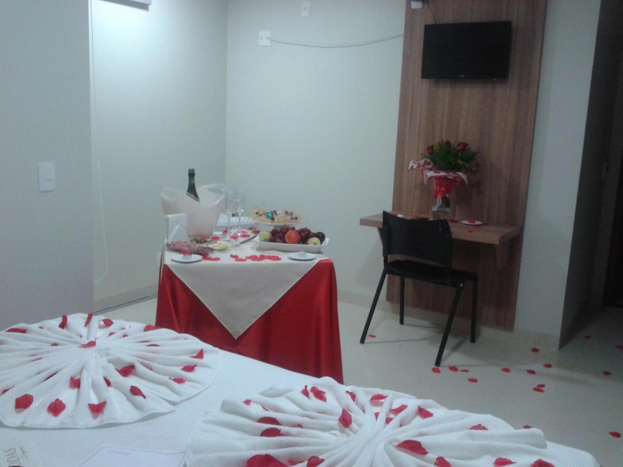 Hotel Veredas Do Araguaia Sao Miguel do Araguaia Extérieur photo